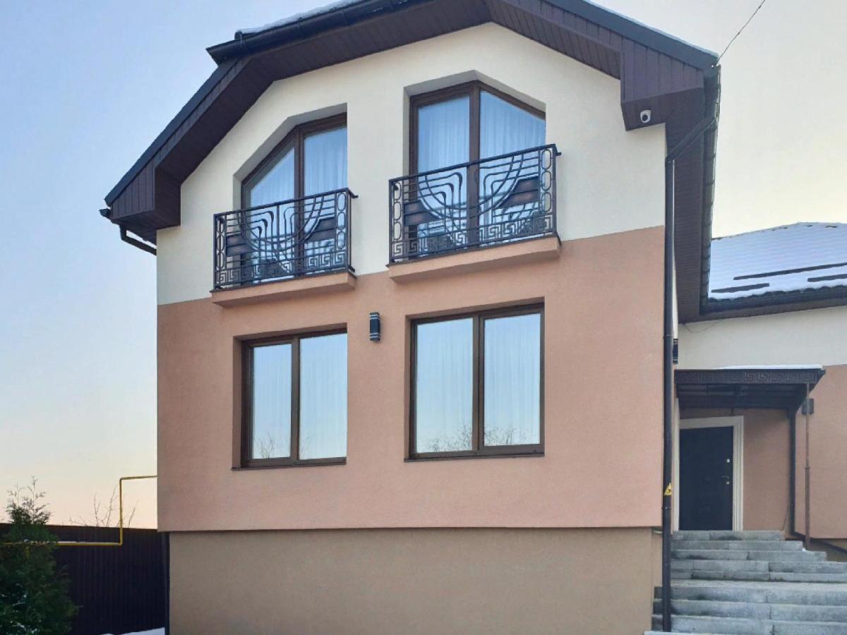 Apartment Sweethome 1 Free Parking Uzhhorod Εξωτερικό φωτογραφία